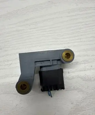 BMW 5 F10 F11 Airbag deployment crash/impact sensor 9159314 220210 001534
