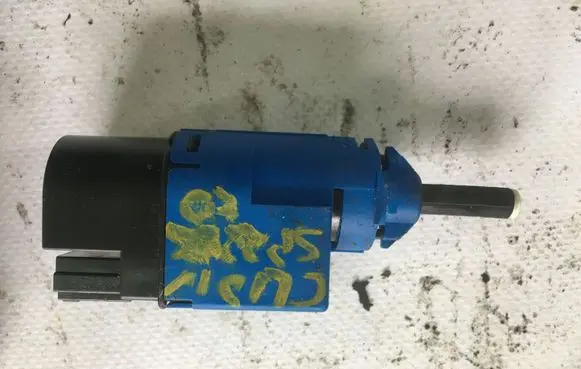 Clutch pedal sensor