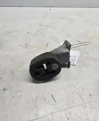 Audi A6 C7 Muffler mount bracket/holder 4G0253144B