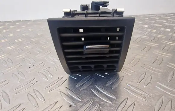 Volkswagen Touareg I Dashboard side air vent grill/cover trim 7L6819703D