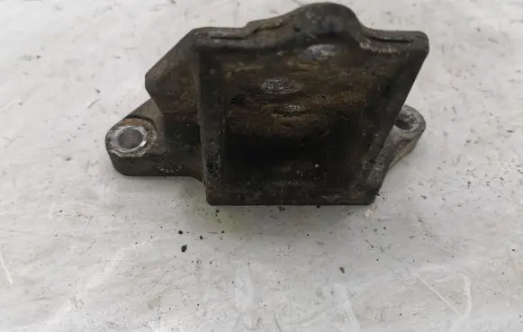 Nissan X-Trail T30 other engine part NOCODE