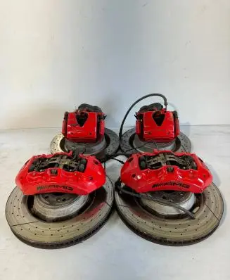 Mercedes-Benz C AMG W205 Brake discs and calipers set 