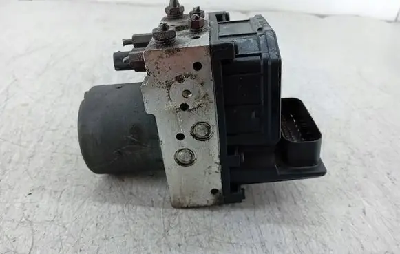 Toyota Corolla Verso E121 ABS Pump