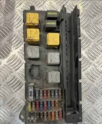 Volkswagen Crafter Fuse box set A9065454001