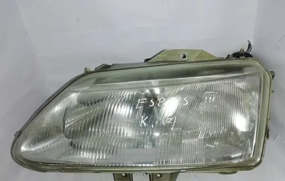 Renault Espace III Headlight/headlamp 7700820118