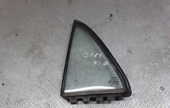 Rear vent window glass