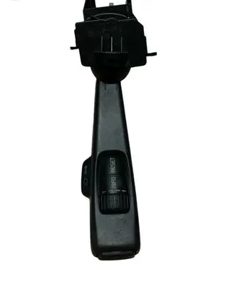 Volvo V50 Indicator stalk 17D770