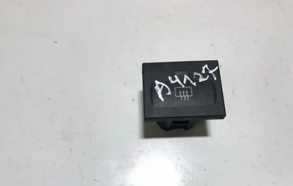 Ford Focus Windscreen/window heater switch 3m5t18c621ab 3m5t-18c621-ab
