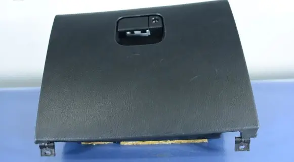 Honda HR-V Glove box