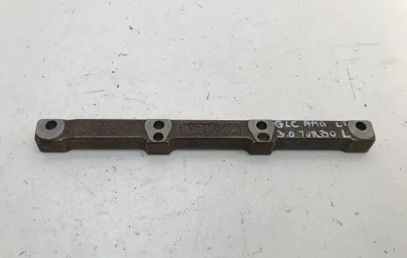 Mercedes-Benz GLC AMG Engine mounting bracket A2761410142