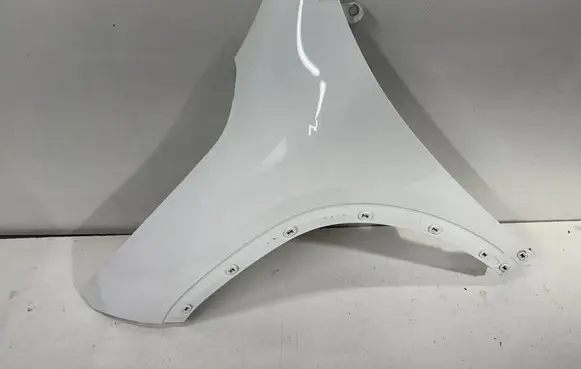 Mercedes-Benz GLA H247 Fender A2478811100