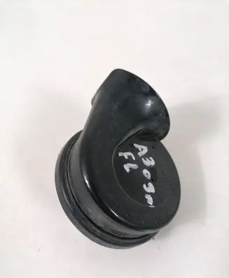 Audi A3 S3 8P Horn signal A28657625