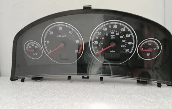 Opel Signum Speedometer (instrument cluster) 13242998FL