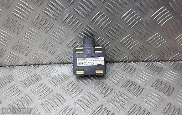 Mercedes-Benz Sprinter W907 W910 Distronic sensor radar 0203302312