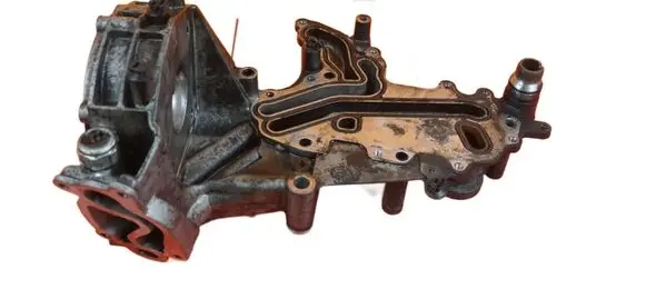 Opel Zafira C Engine oil radiator B20DTH