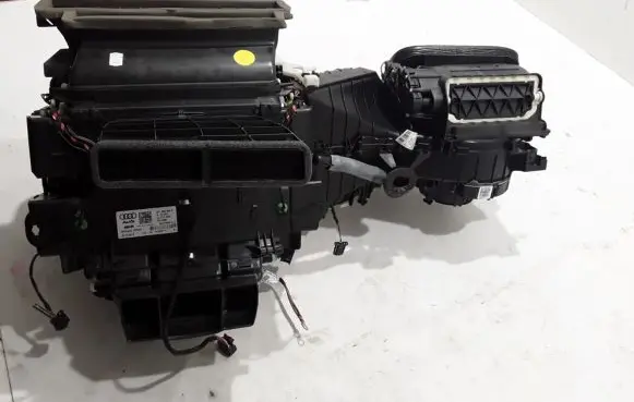 Audi Q5 SQ5 Interior heater climate box assembly 8T1820005S