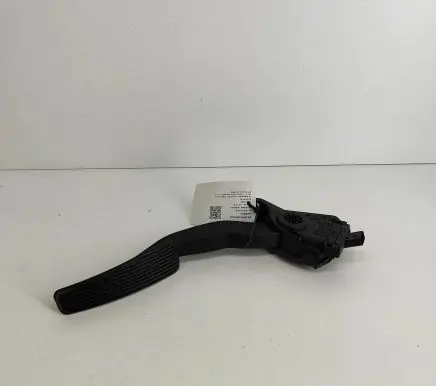 Maserati Ghibli Accelerator throttle pedal 04861715AE 6PV933966