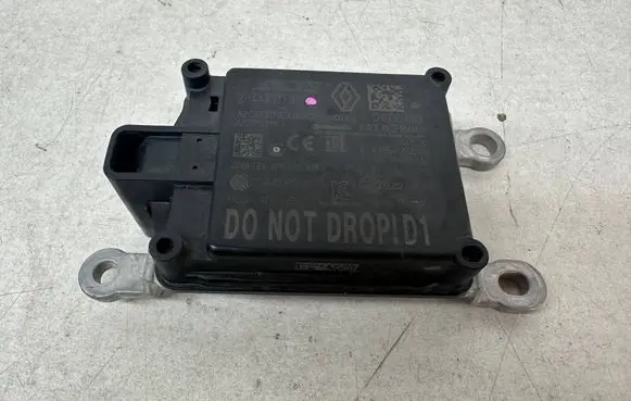 Renault Clio V Distronic sensor radar 284471113R 284471113
