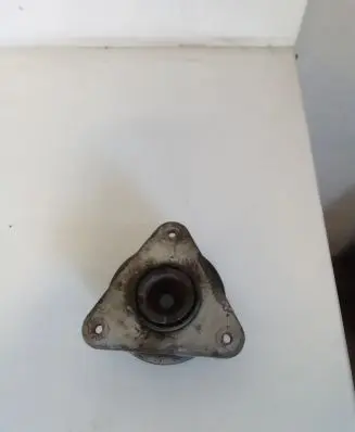 Renault Zoe Coil spring mount 