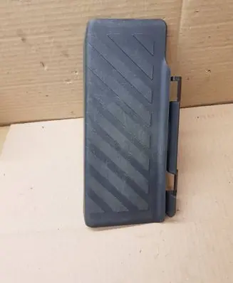 Volkswagen Golf VII Foot rest pad/dead pedal 5Q1864777B