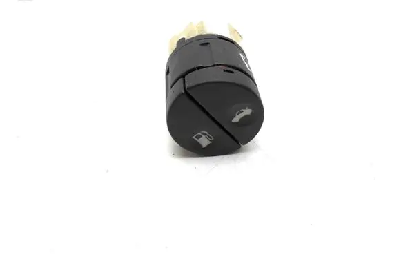 Jaguar XK8 - XKR Fuel cap release pull handle LJA6255AB