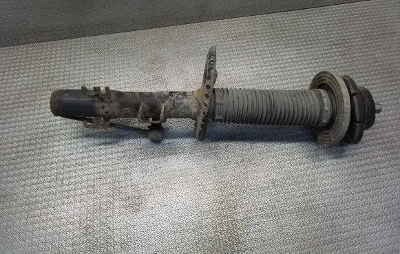 Volkswagen Transporter - Caravelle T5 Front shock absorber/damper 7H0413031