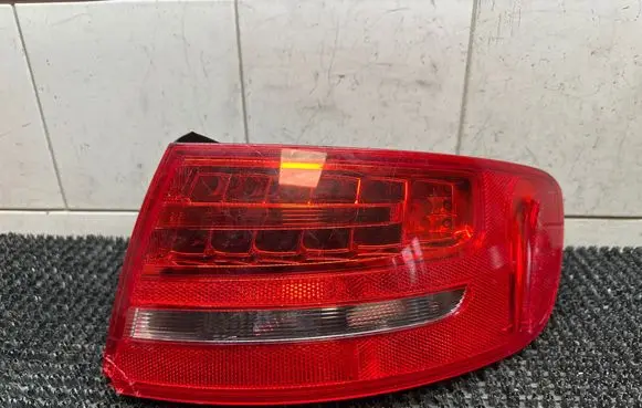 Audi A4 S4 B8 8K Rear/tail lights 8K9945096B