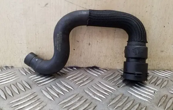 Volvo S80 Engine coolant pipe/hose 6G918B159CD