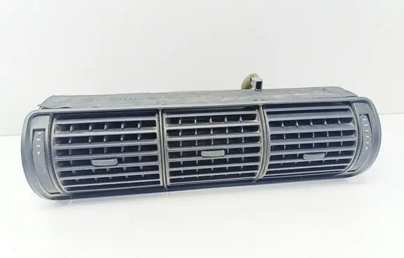 Audi A4 S4 B5 8D Dash center air vent grill 8D1820951