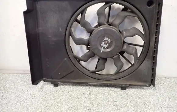 Hyundai i10 Air conditioning (A/C) fan (condenser) 