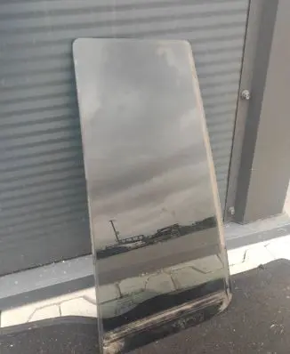 Ford Grand C-MAX Rear vent window glass 43R001604 AM51U25831C