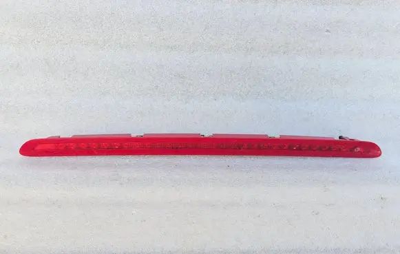 Volkswagen PASSAT B8 Third/center stoplight 3G9945087A L21516