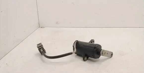 BMW 5 E39 Accelerator throttle pedal 0205001040