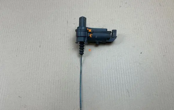 Volkswagen ID.3 Hand brake/parking brake motor 11648101082