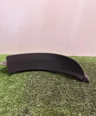 Porsche Macan (95B) Rear mudguard 95B825281A