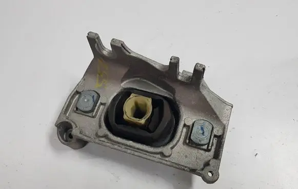 Dacia Dokker Gearbox mounting bracket 112228380RIAUTOPI 112228380R