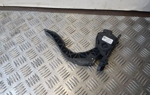 Audi A6 S6 C7 4G Accelerator throttle pedal 8K1723523A