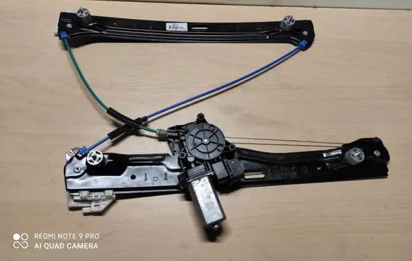 BMW X1 F48 F49 Front door window regulator with motor 13262410