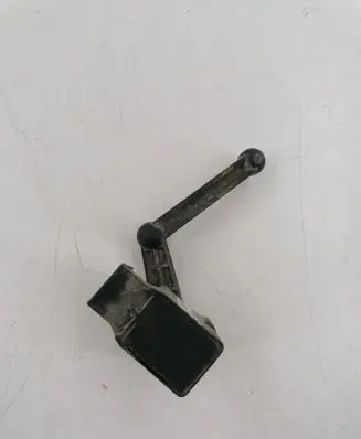 BMW 7 E65 E66 Rear air suspension level height sensor 