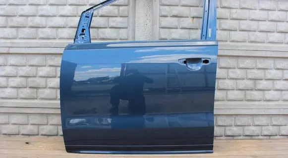 Volkswagen Sharan Front door 7N0831055 7N0831055AF