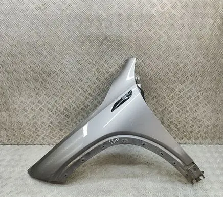 Mercedes-Benz EQB Fender A2438810100