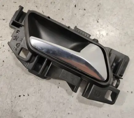 Peugeot 308 Front door interior handle 98000000VV