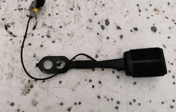 Peugeot 2008 I Front seatbelt buckle 622721100 1128742