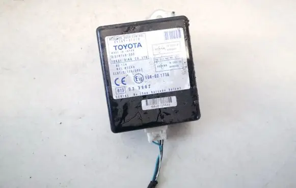 Toyota Corolla Verso AR10 Door control unit/module 897410f010 89741-0f010