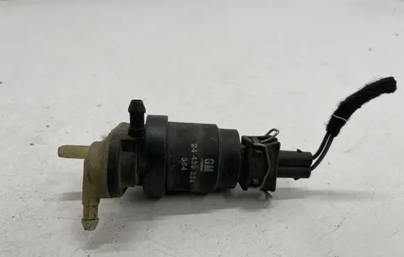Opel Zafira B Windscreen/windshield washer pump 24439254