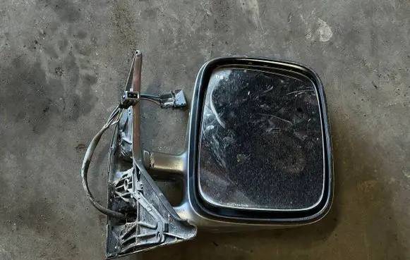 Volkswagen Multivan T4 Manual wing mirror 40415