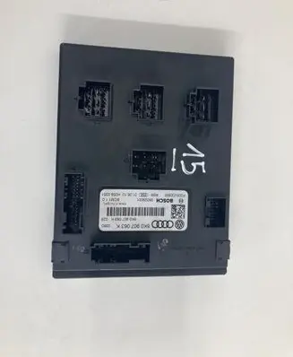 Audi A4 S4 B8 8K Comfort/convenience module 8K0907063
