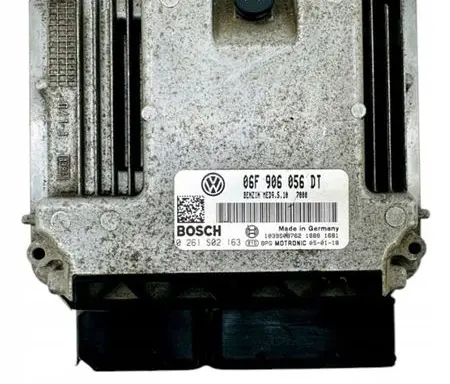 Volkswagen Touran I Engine control unit/module 06F906056DT