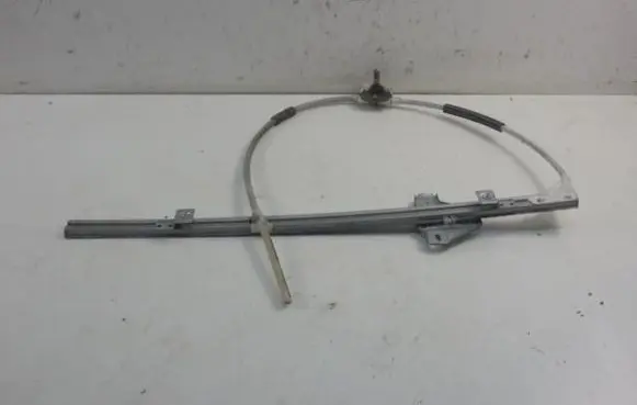 Iveco Daily 35.8 - 9 Front door manual window regulator 