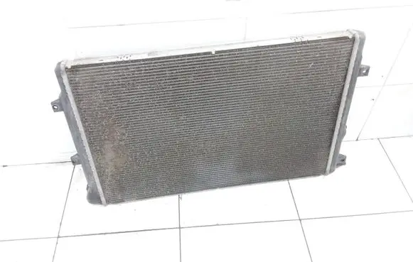 Seat Alhambra (Mk2) Coolant radiator 5N0121253L